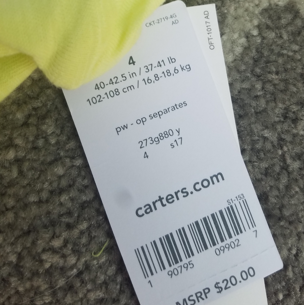 Carter's 2 piece shorts and top - Picture 6 of 10